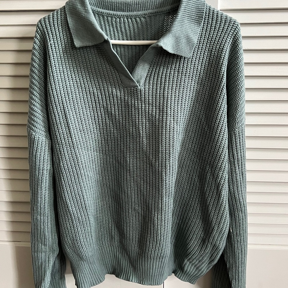 Medium sweater